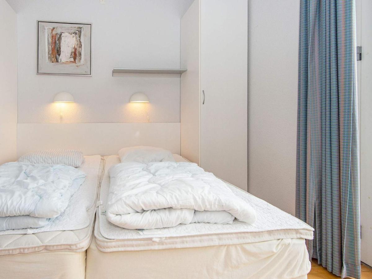 6 Person Holiday Home In H Jer Hojer Exterior photo